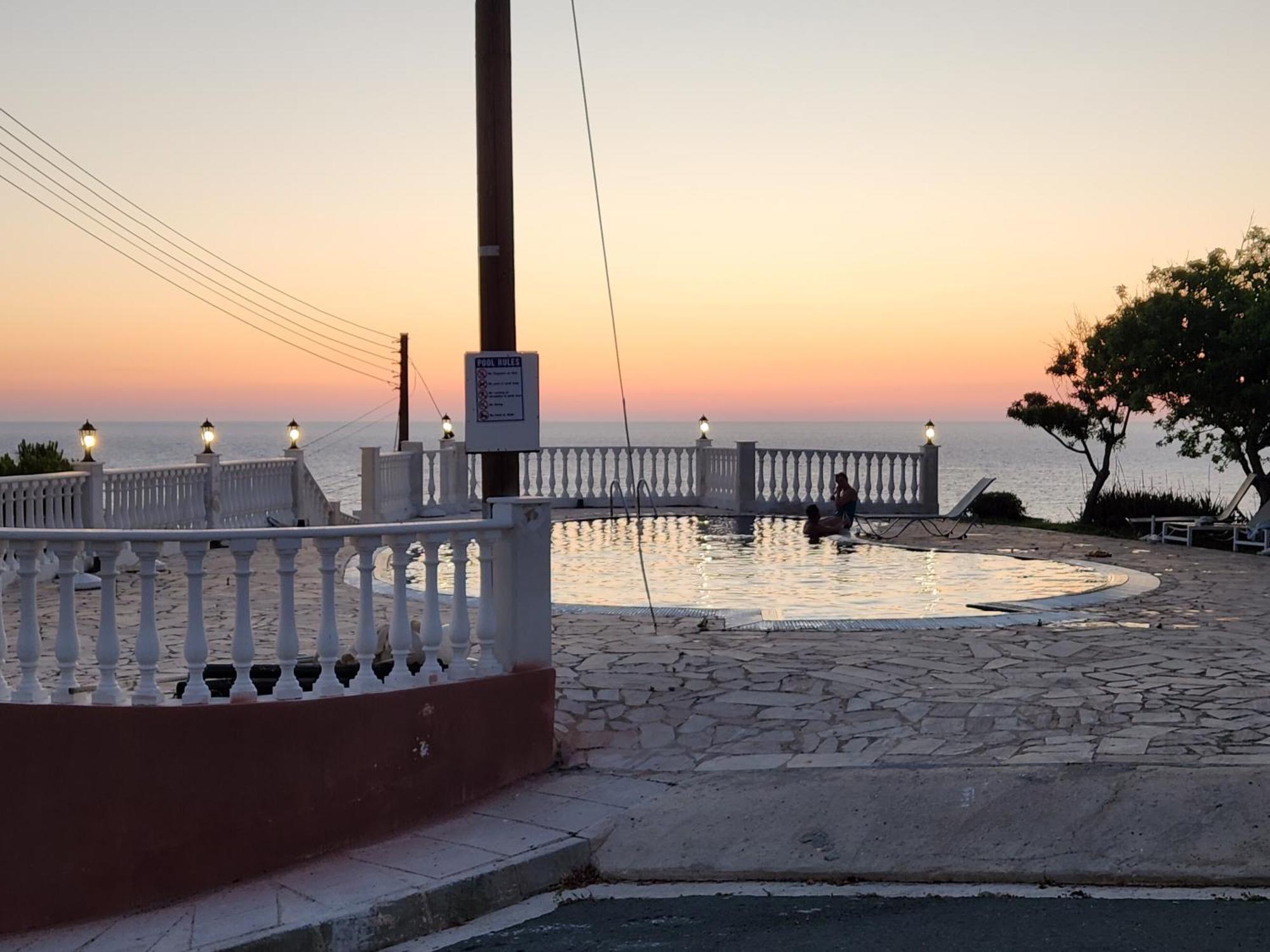 Serena Vacation Home Pomos Exteriér fotografie