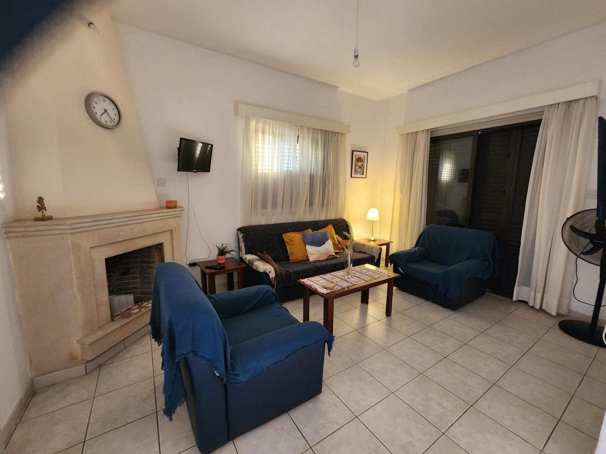 Serena Vacation Home Pomos Exteriér fotografie